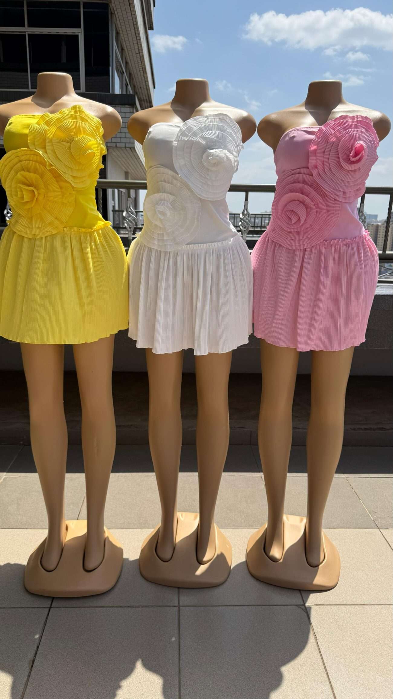 Fancy Flower Dress! - Image 2